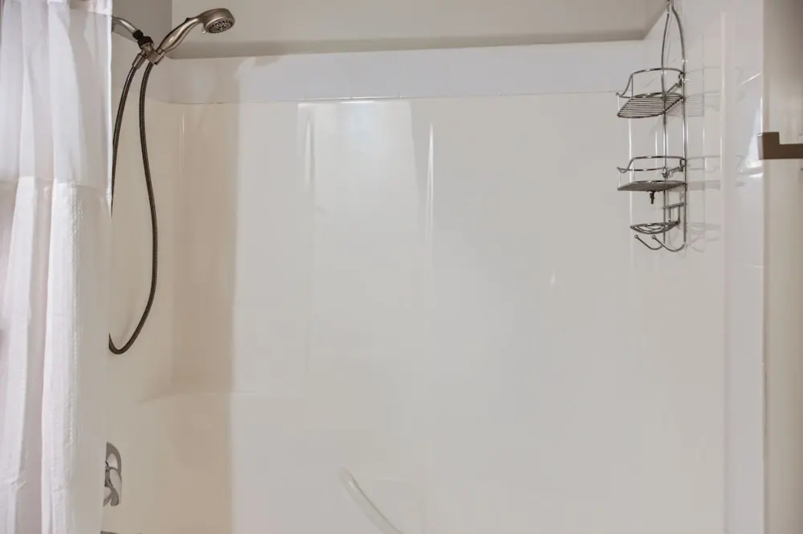 Snowy Creek by Okanagan Premier