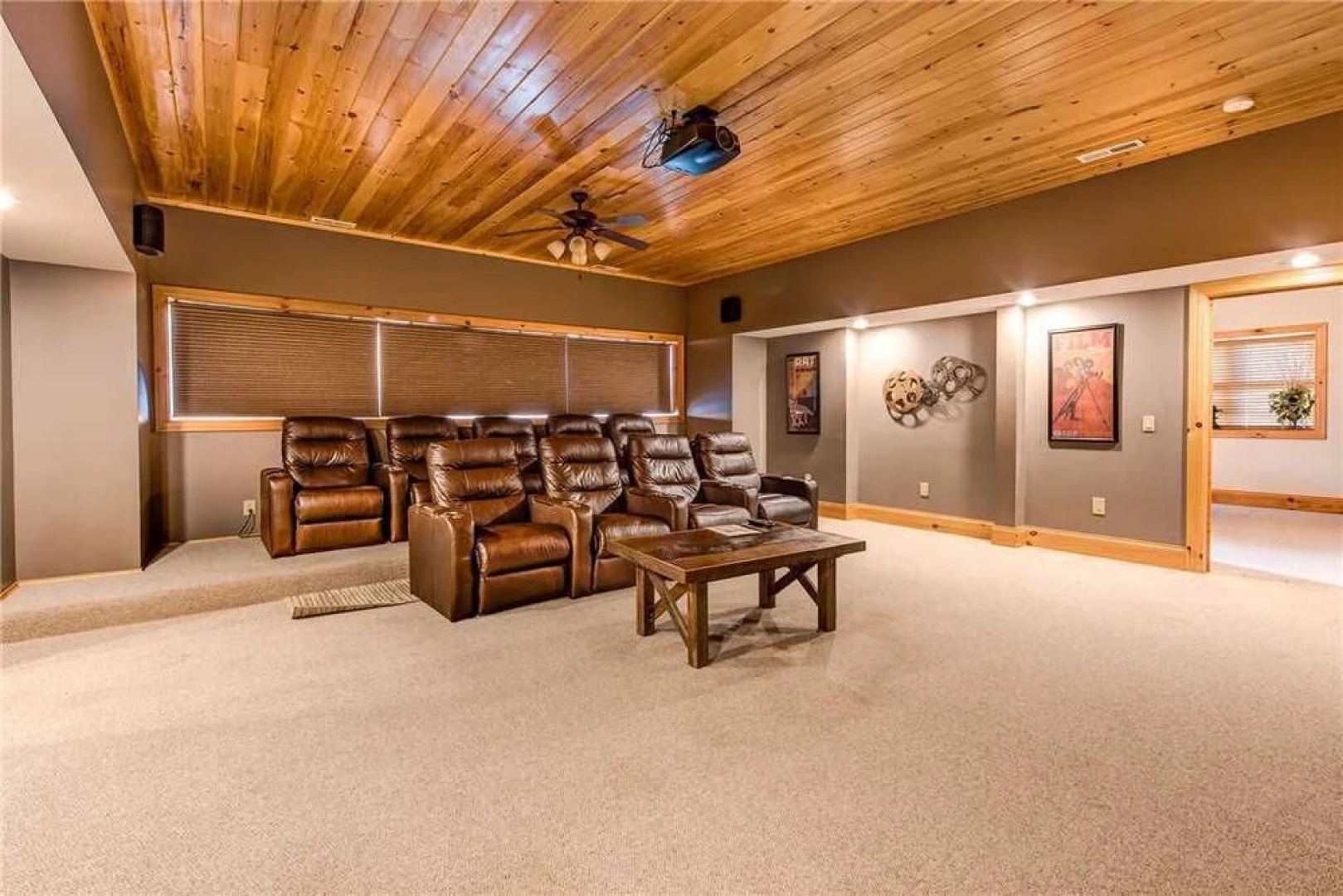 Pool On Summit Point - Four Bedroom Cabin