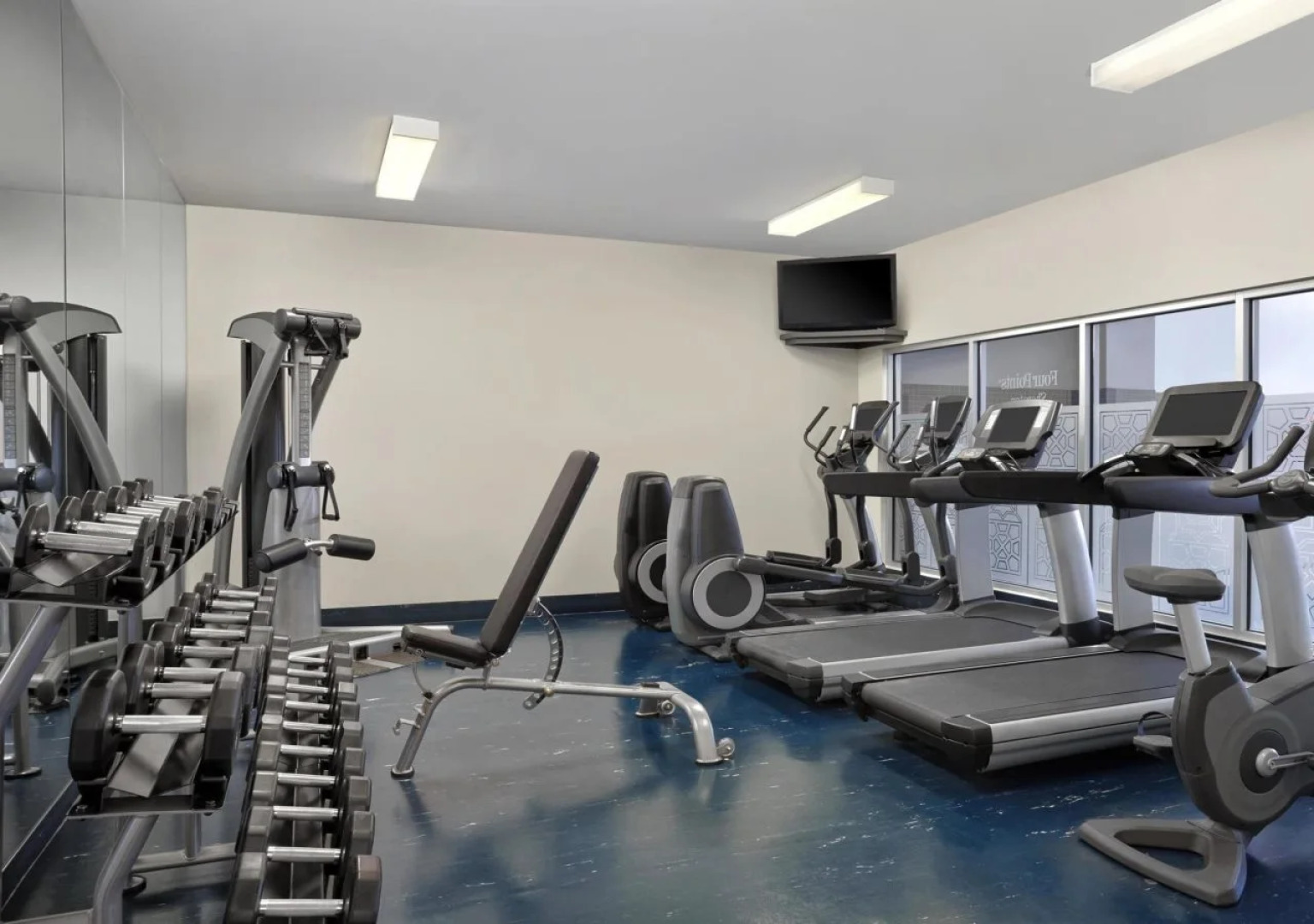 Four Points by Sheraton Hotel & Suites Calgary West