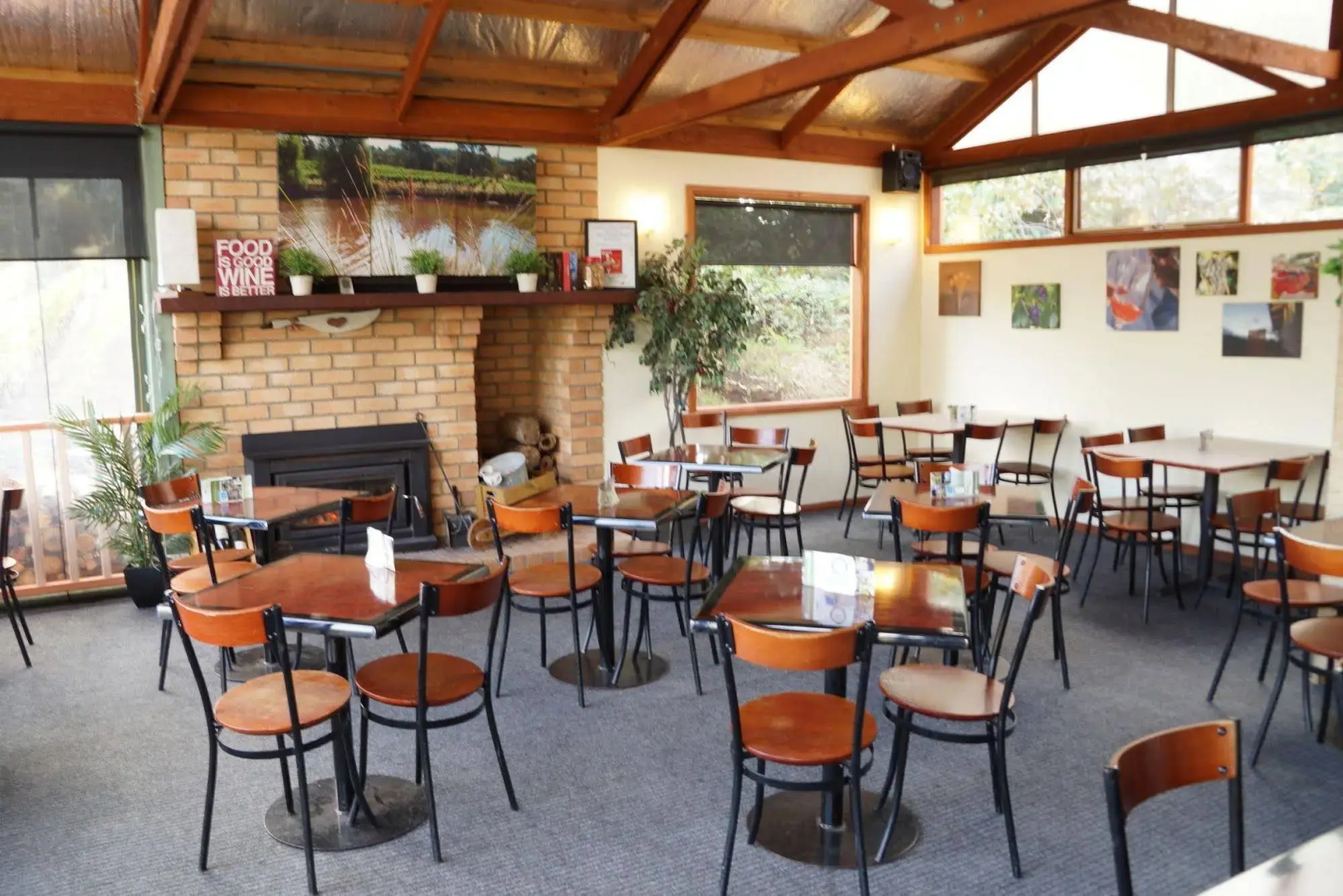 Gisborne Peak Winery Cottages