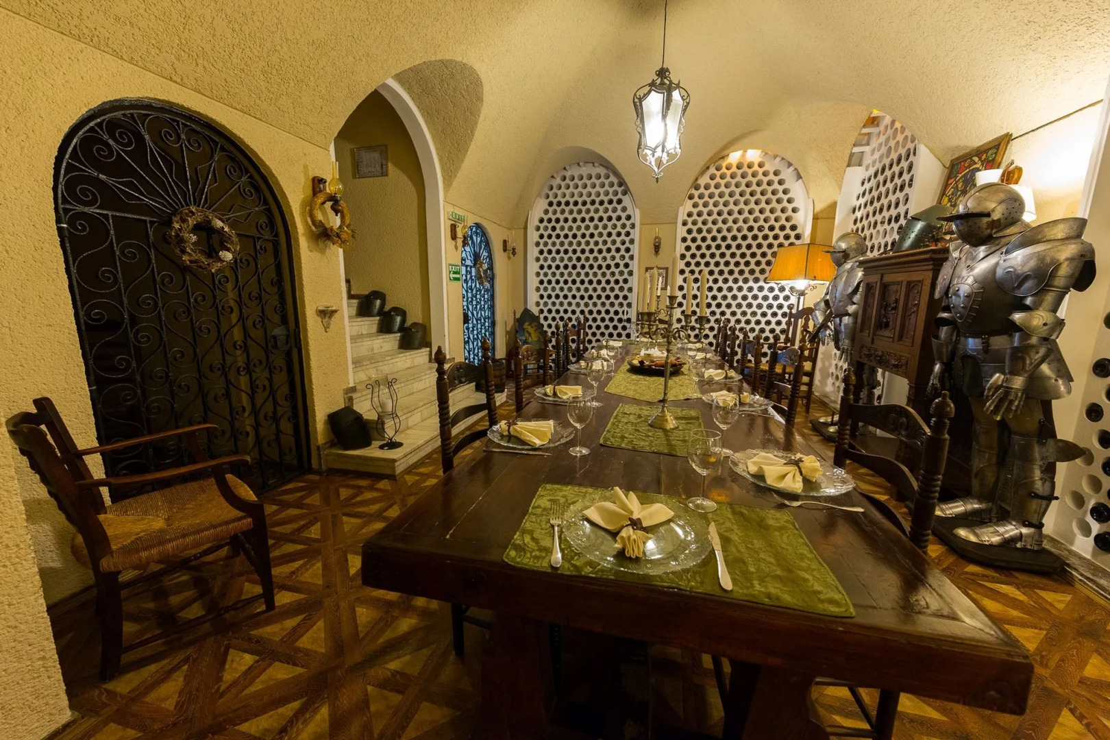 Grand Boutique Hotel