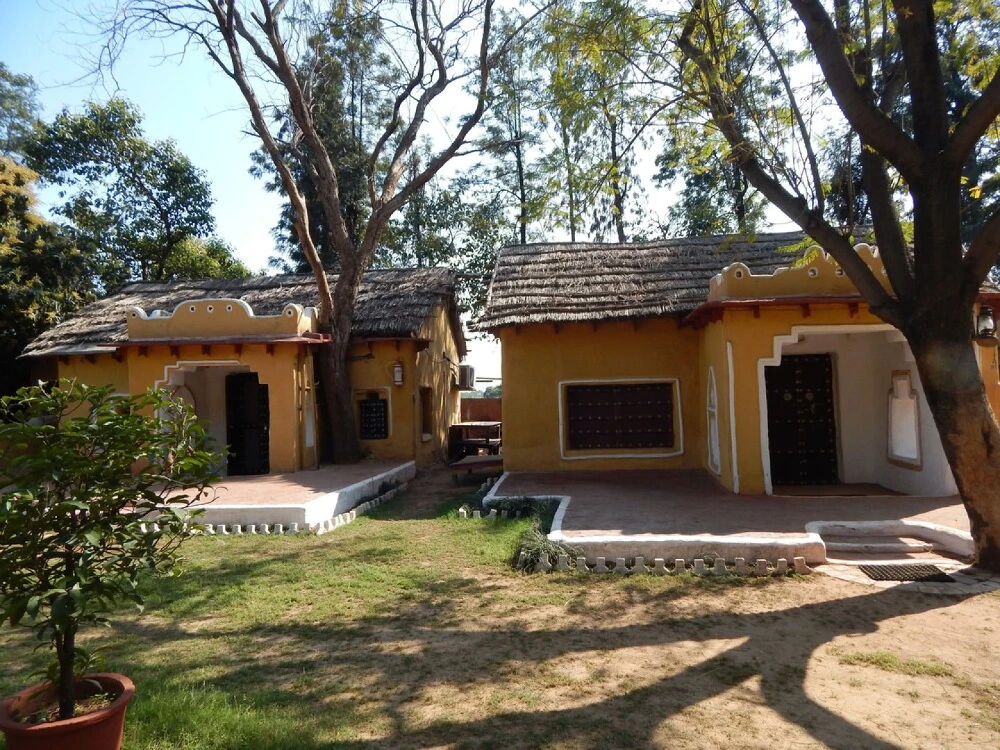Surjivan Resort