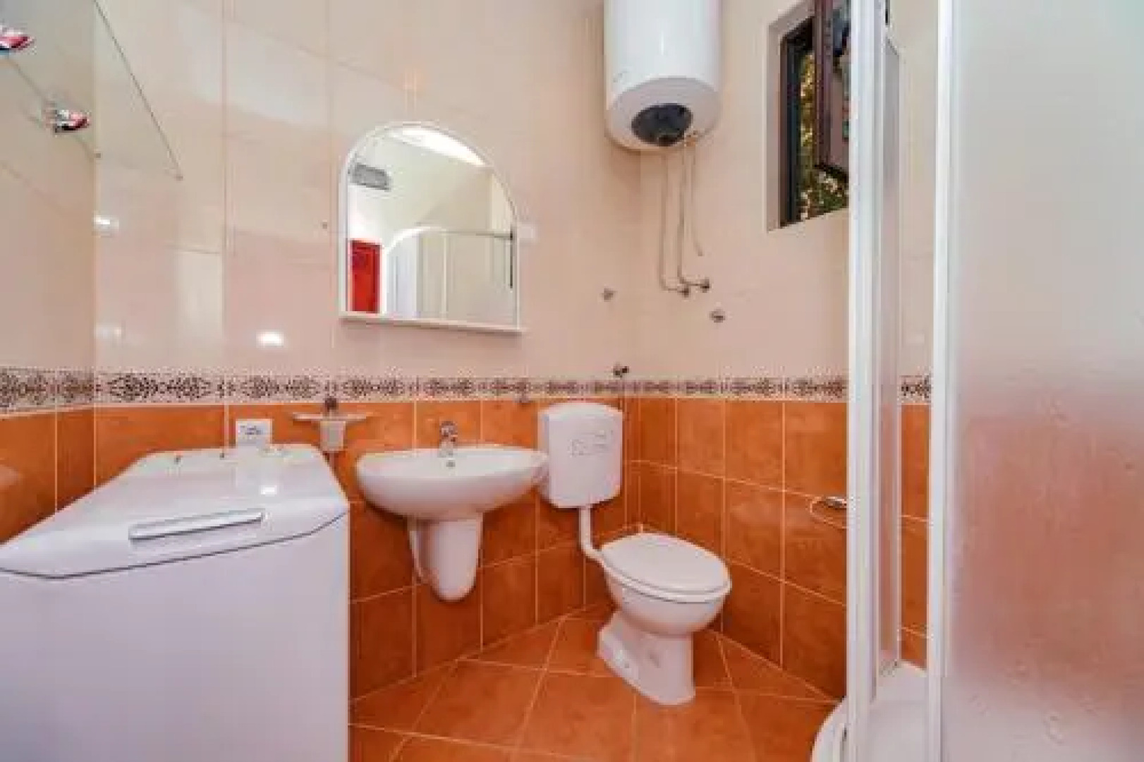 Orange Dream Apartment