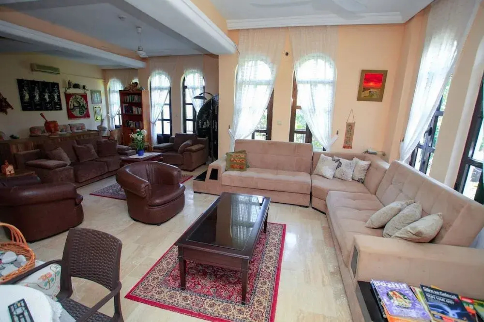 Diplomat 2 Hotel and Apartments