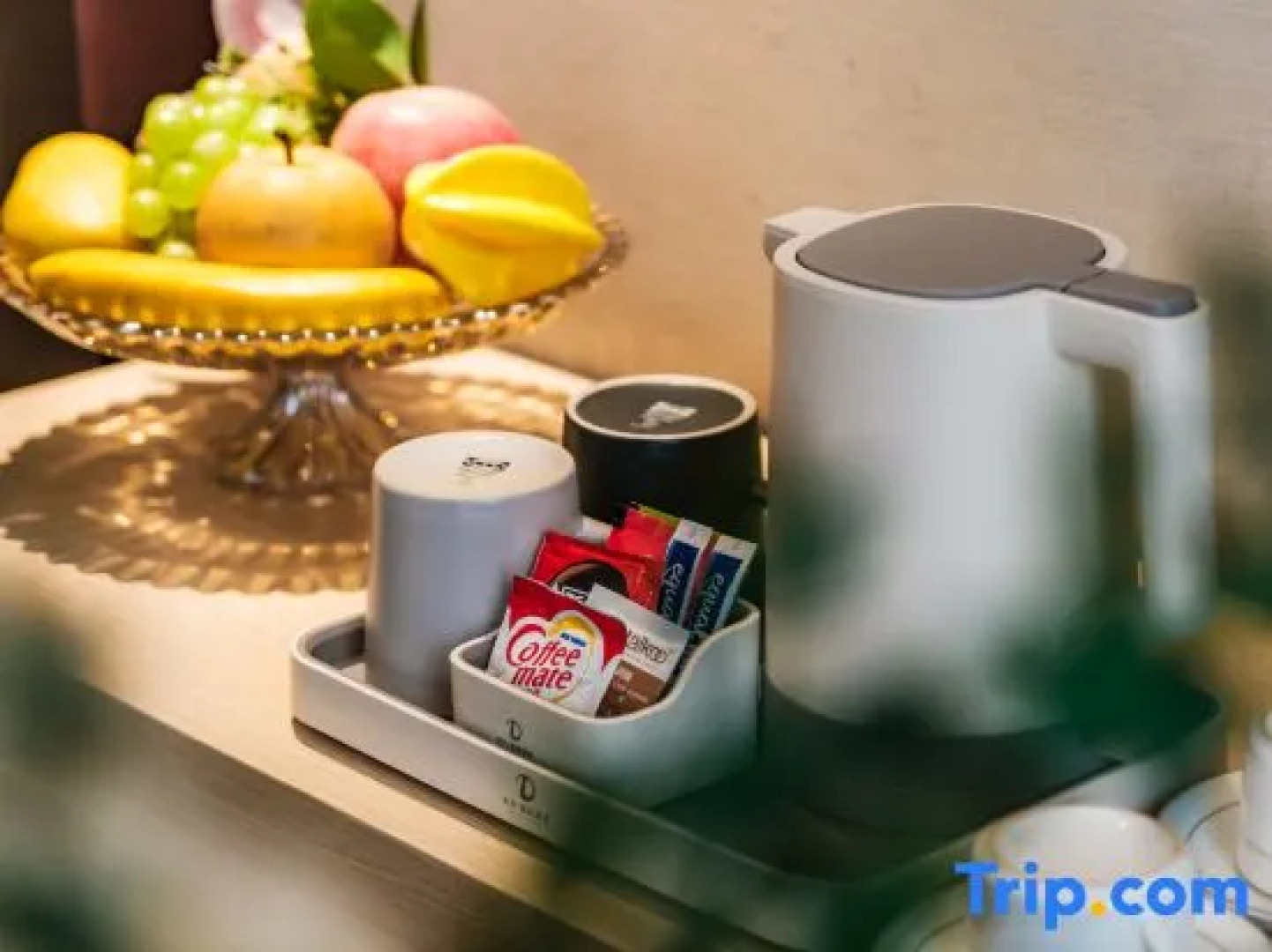 Hometown Lotus Hotel