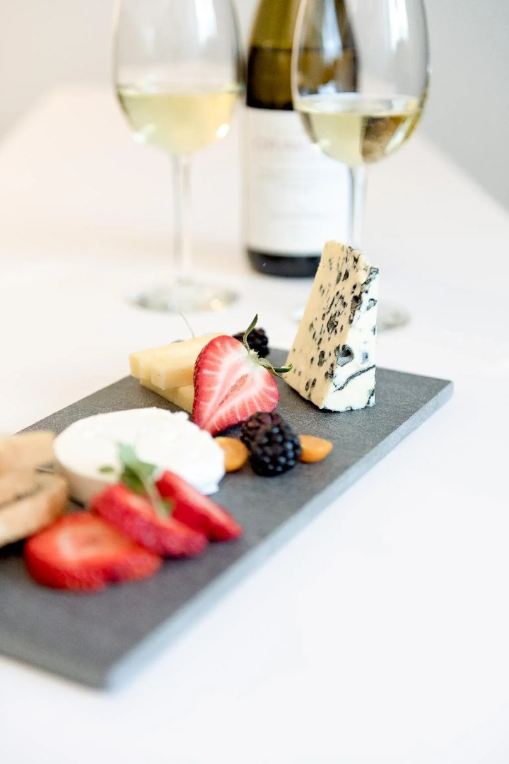 Coast Canmore Hotel & Conference Centre