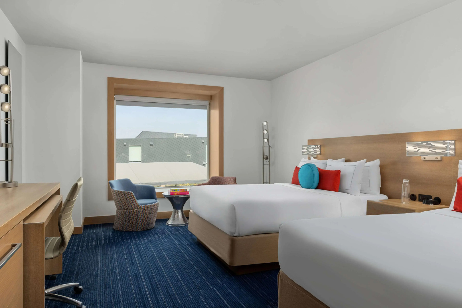 The Art Hotel Denver, Curio Collection by Hilton