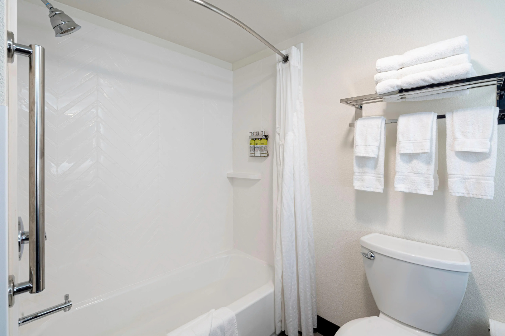Holiday Inn & Suites Wausau-Rothschild by IHG
