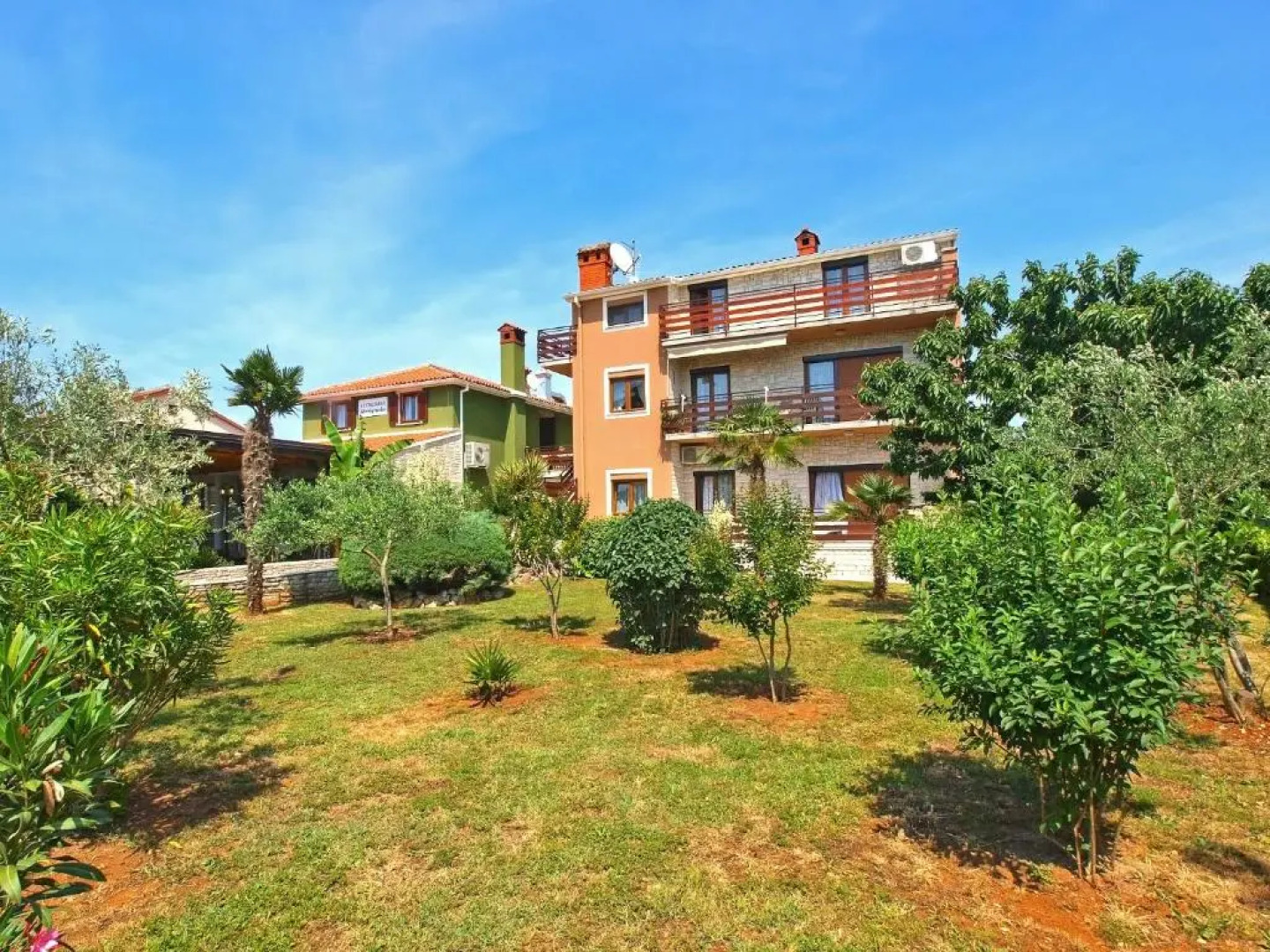 Aparments David 1376