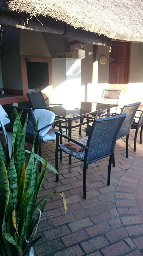 At Eezzze Riversway Self Catering