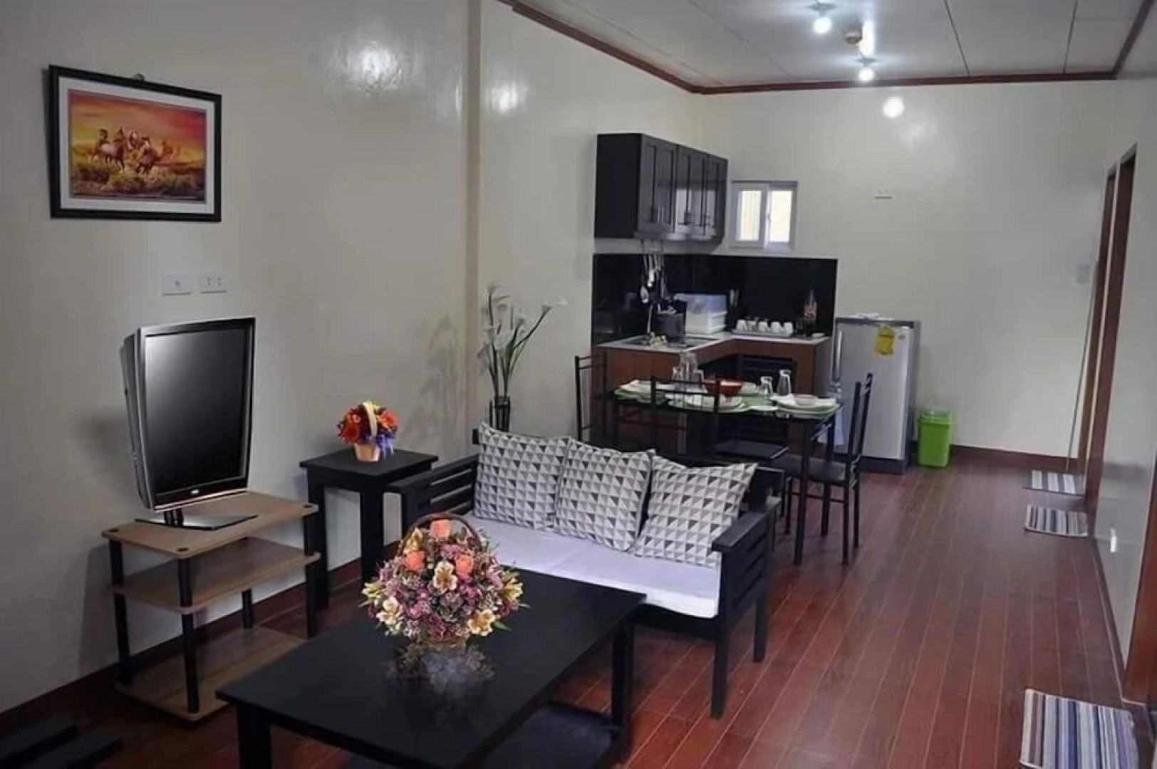 Jodie's Place Transient House and Apartment