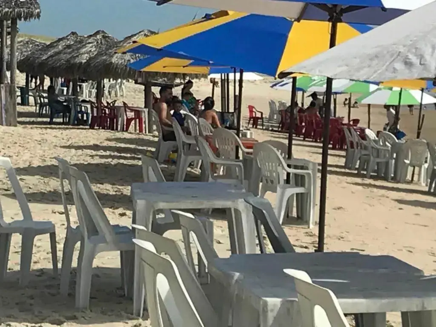 Apartamento na Praia do MORRO BRANCO - CEARÁ - MB06201