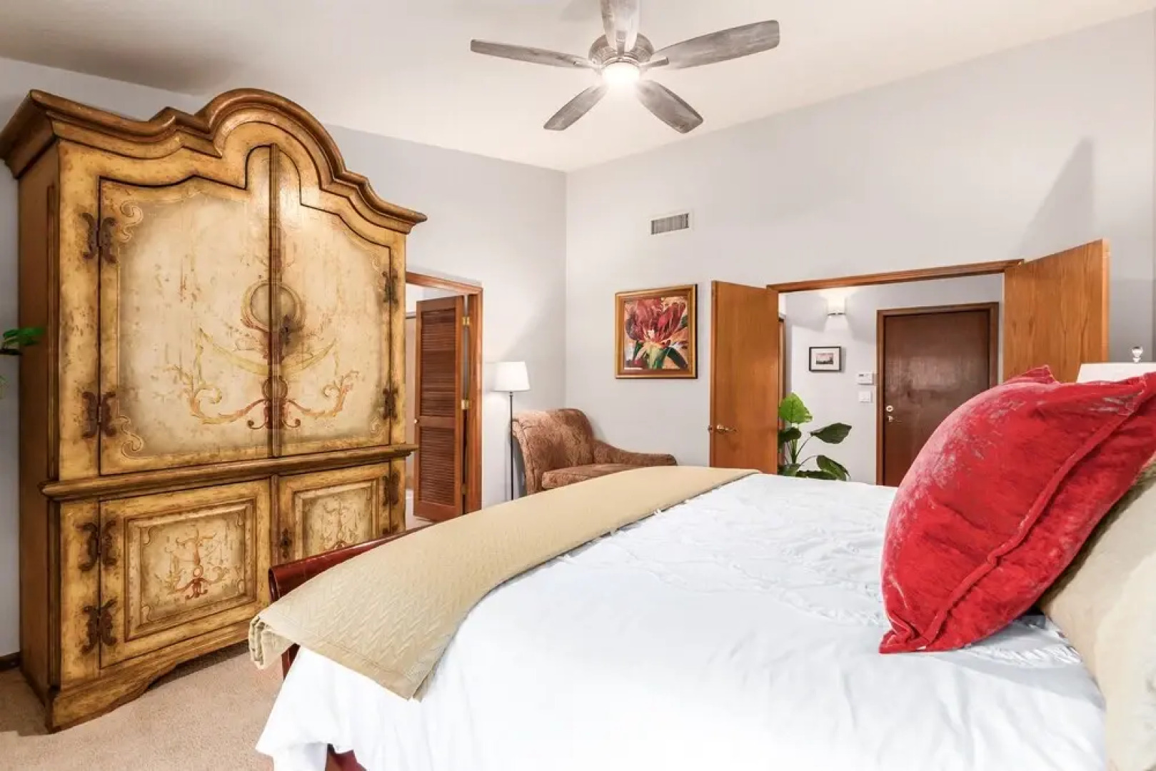 Ridgeway Fountain Hills 3 Bedroom Home by RedAwning