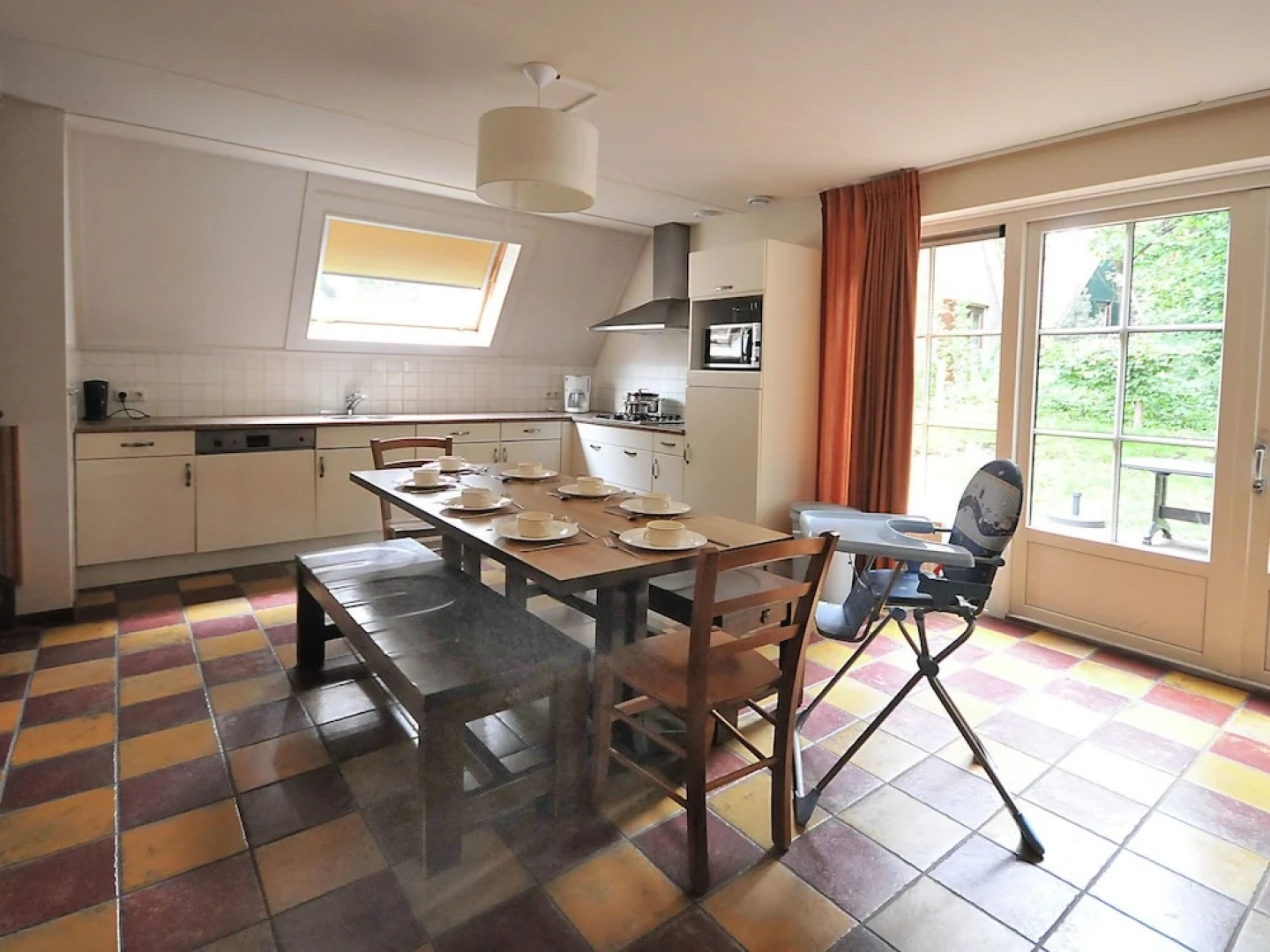 Cosy Holiday Home With Dishwasher, Close to a Golf Course