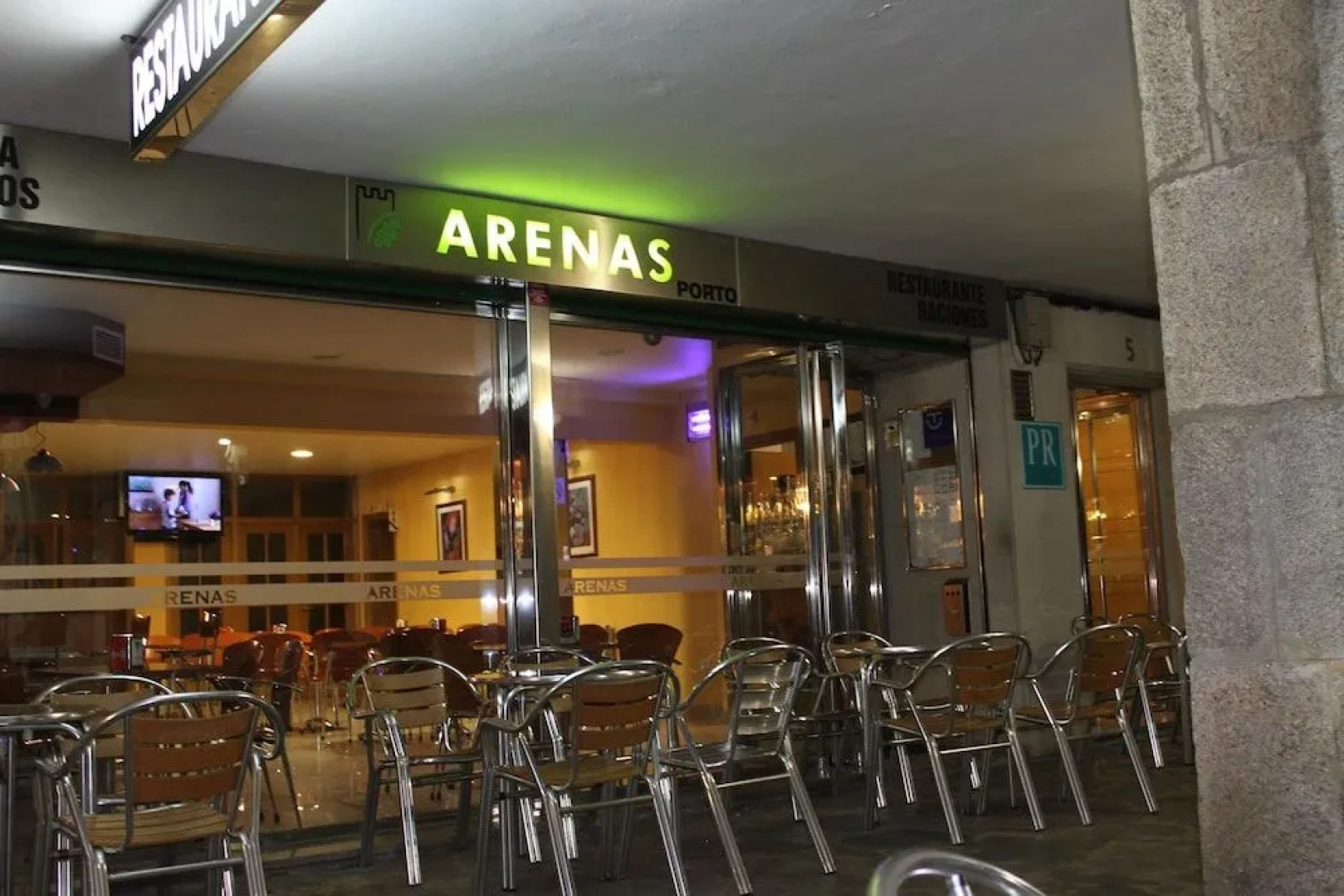 Arenas Palas