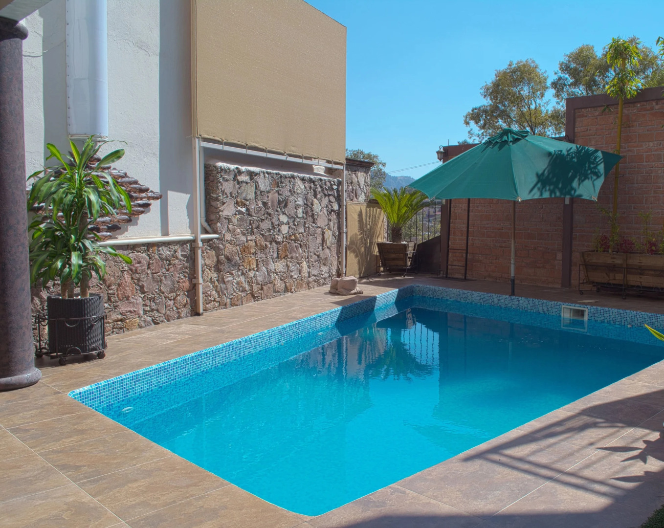 Casa Corazón de Plata Suites