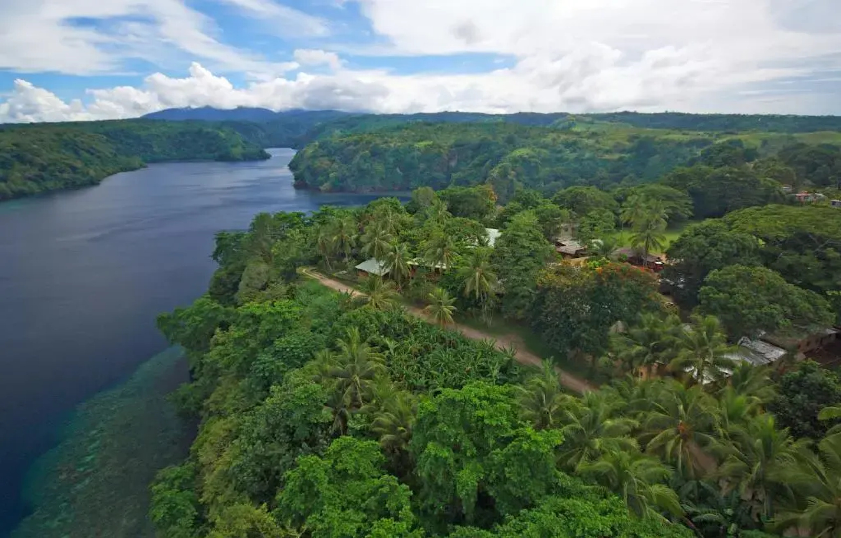 Tufi Resort