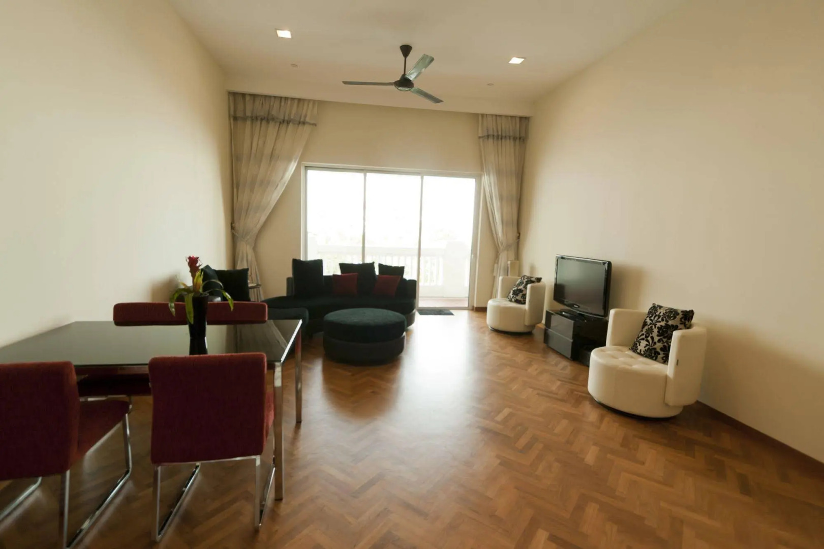 Profolio Straits Quay