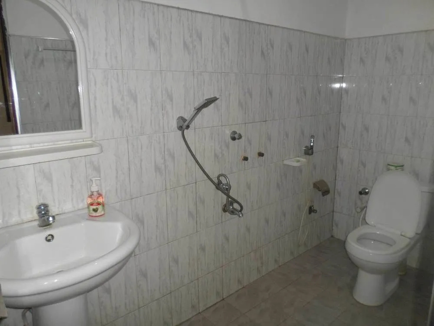 Vista Rooms Panama Road 2