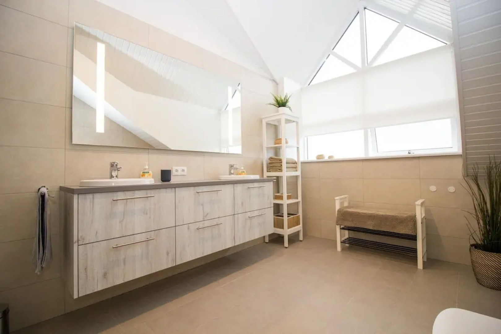 Thorsplan Luxury Apartment