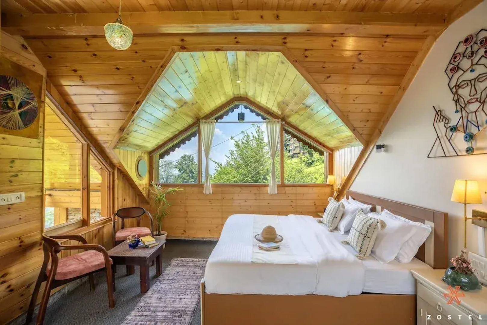 Zostel Shoja - Jibhi