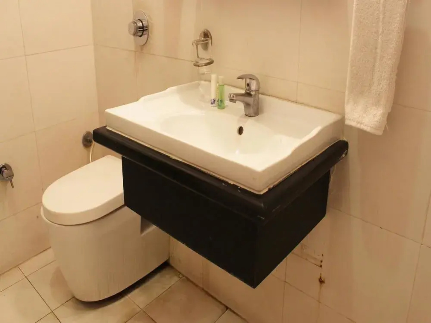 Hotel Gian Residency