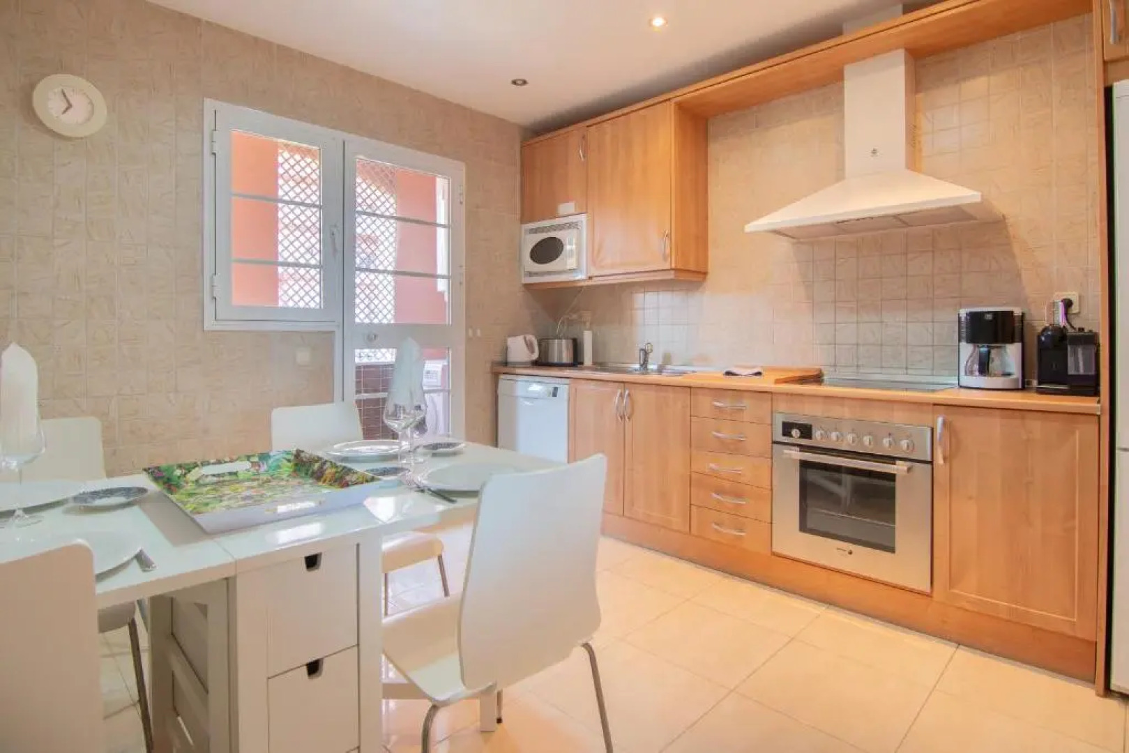 2211-Apt with big terrace and amazing sea view