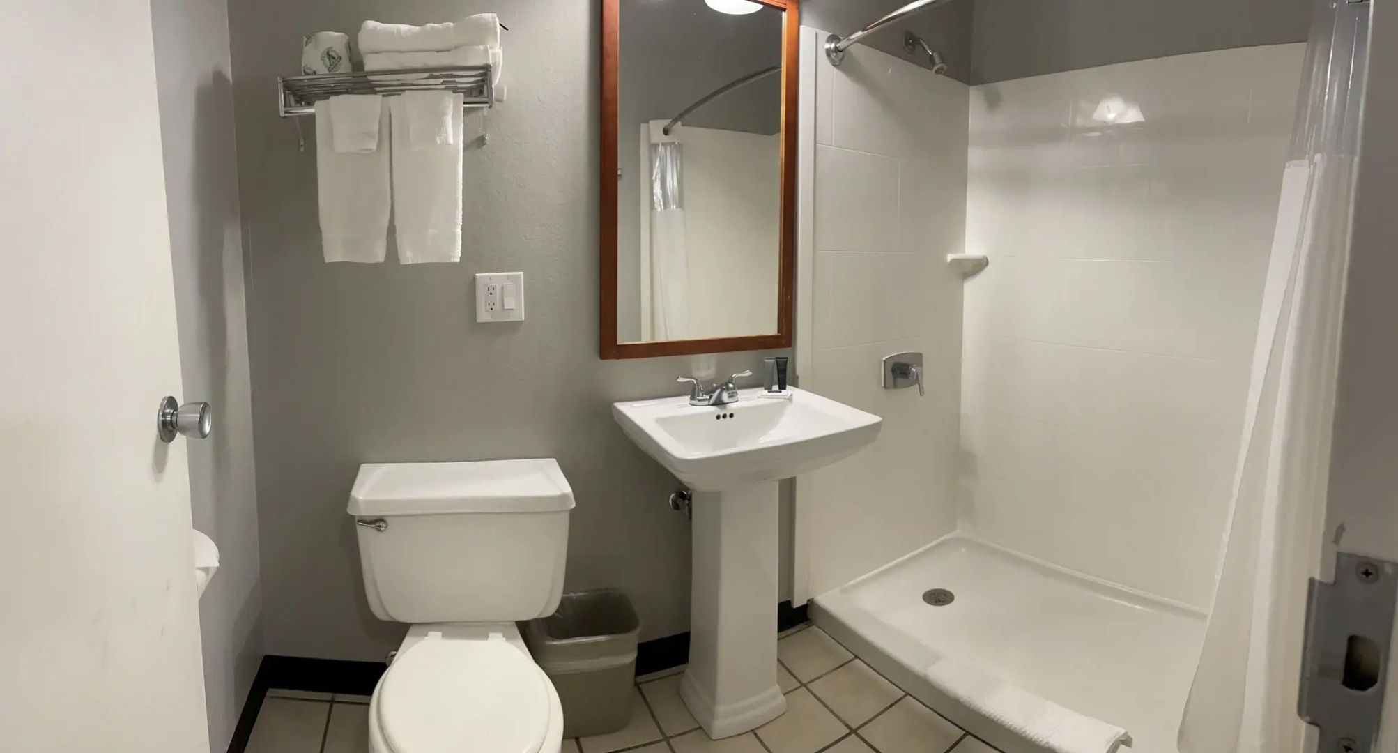 Carolina Pine Inn