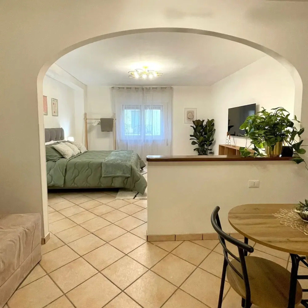 Rosy Suite Bed & Breakfast