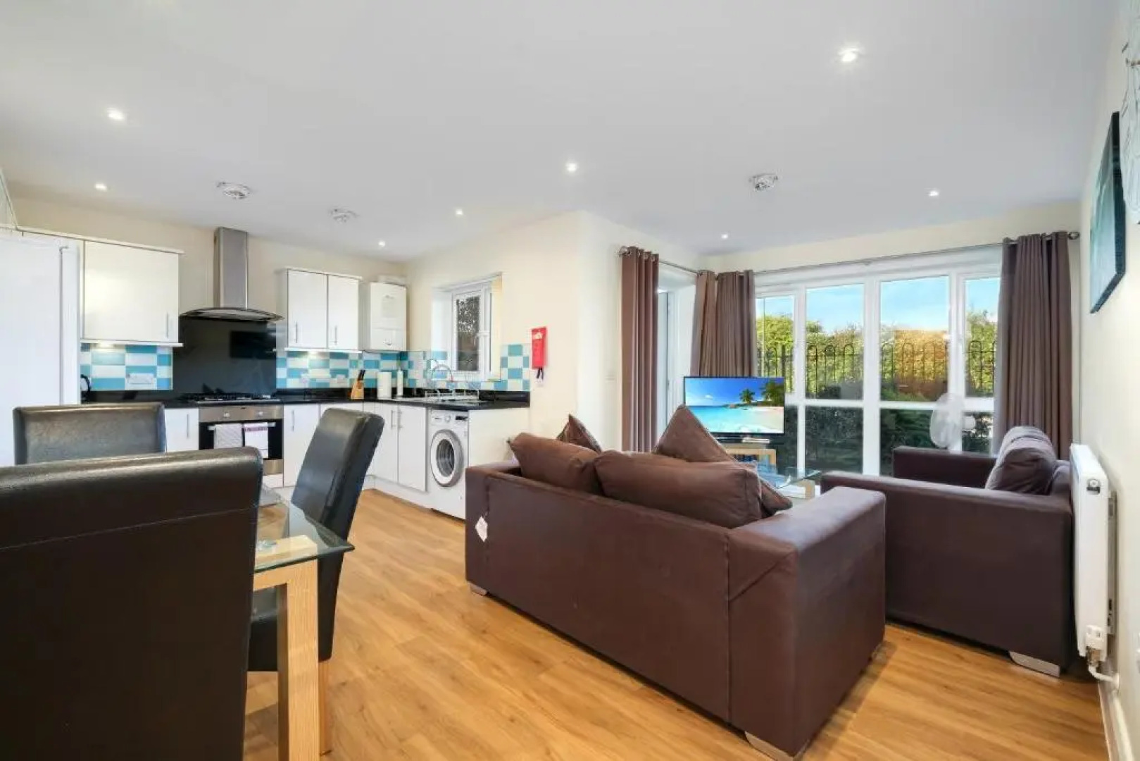 Heathrow Living Serviced Apartments by Ferndale