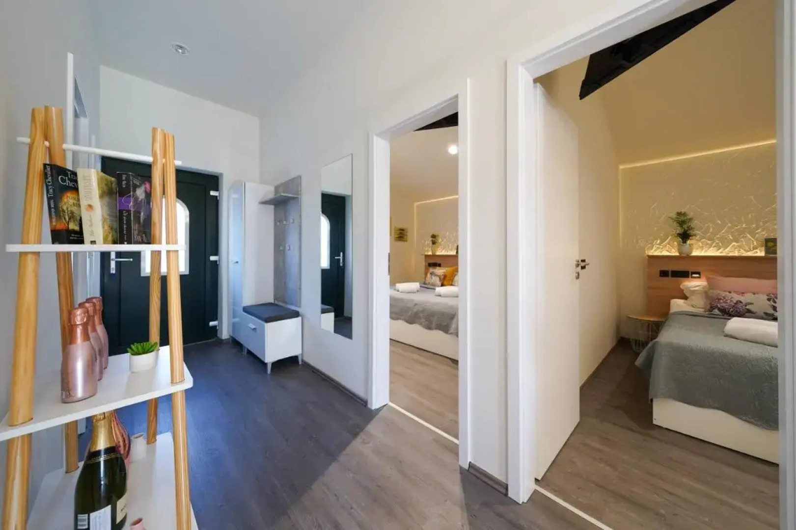 Apartment Pridraga 4