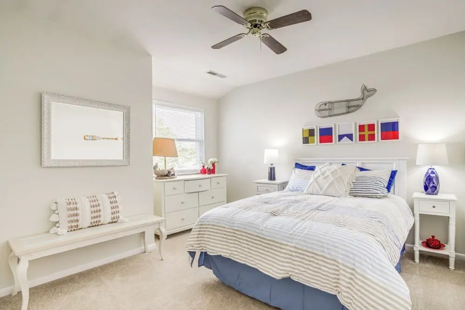 Porch & Water Views: Getaway in Mallard Lakes