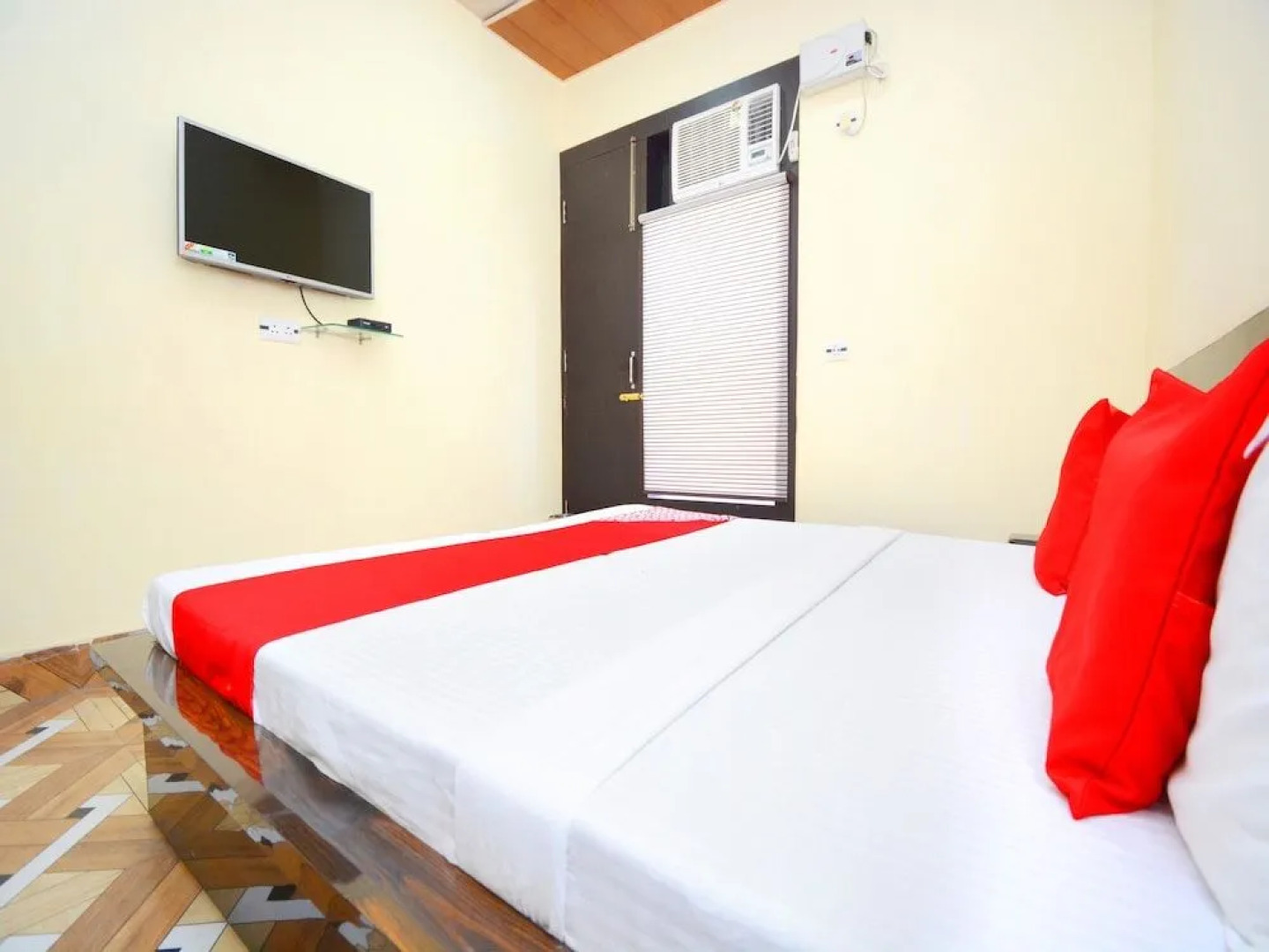 OYO 37902 Kaler Regency