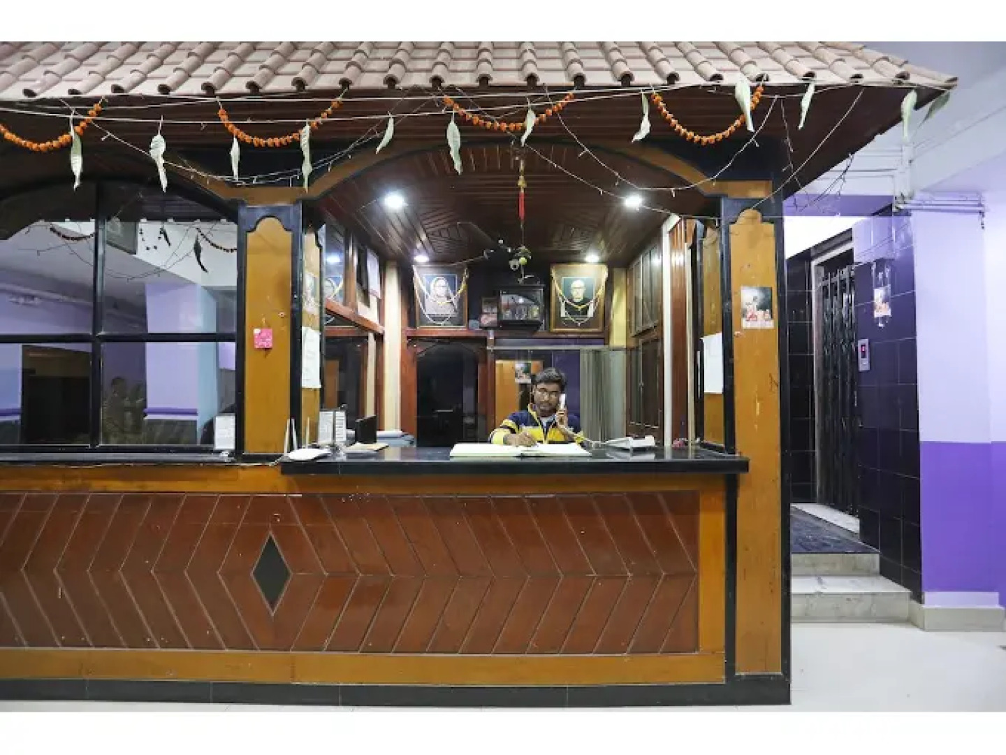 Hotel Vineet by OYO Rooms