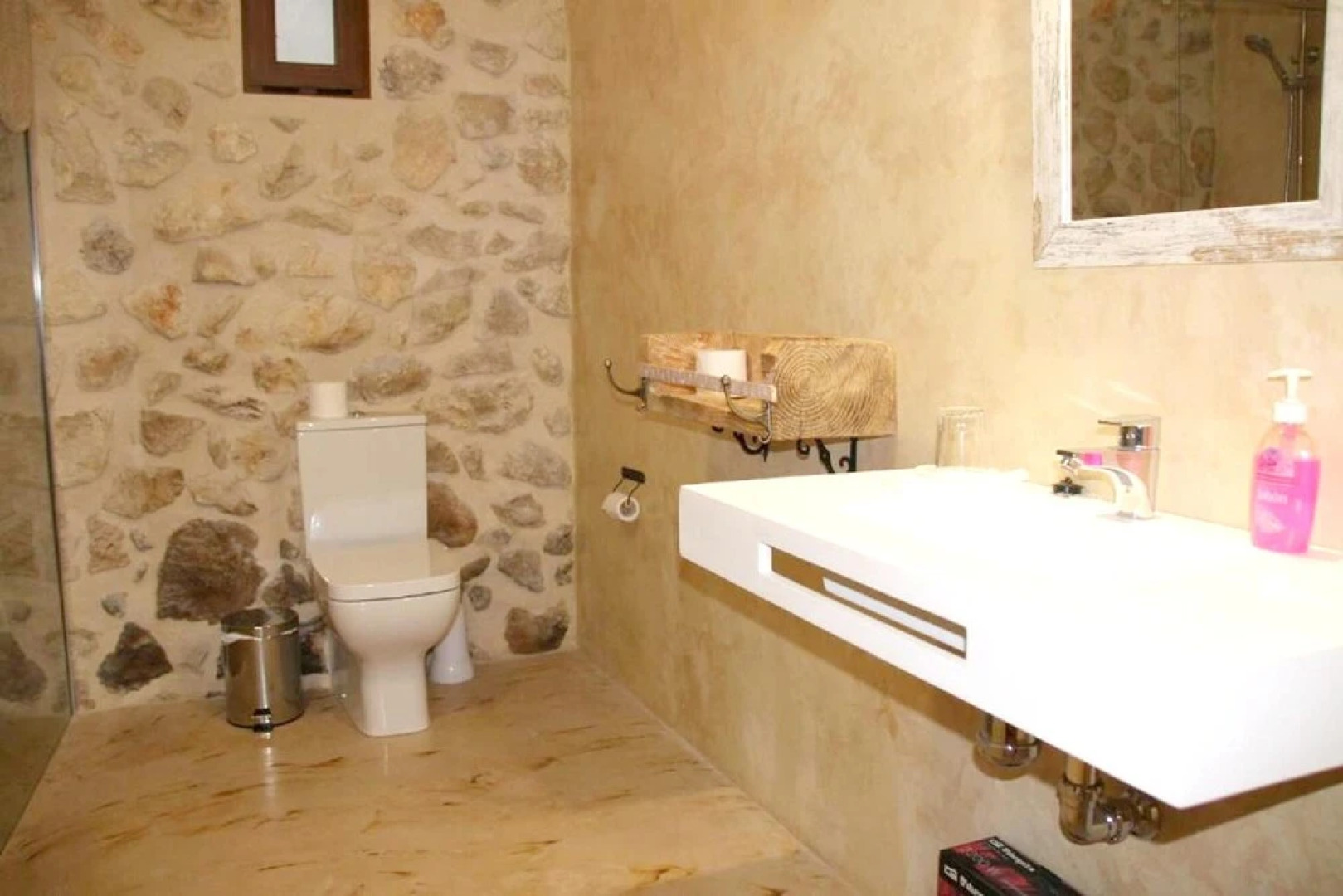 Studio in El Cerezo, With Pool Access and Wifi