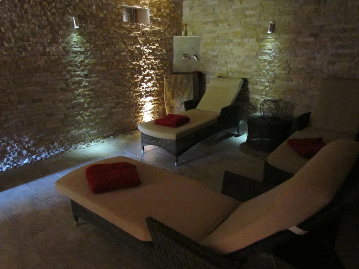 Les Authentics-Le Retour aux Sources