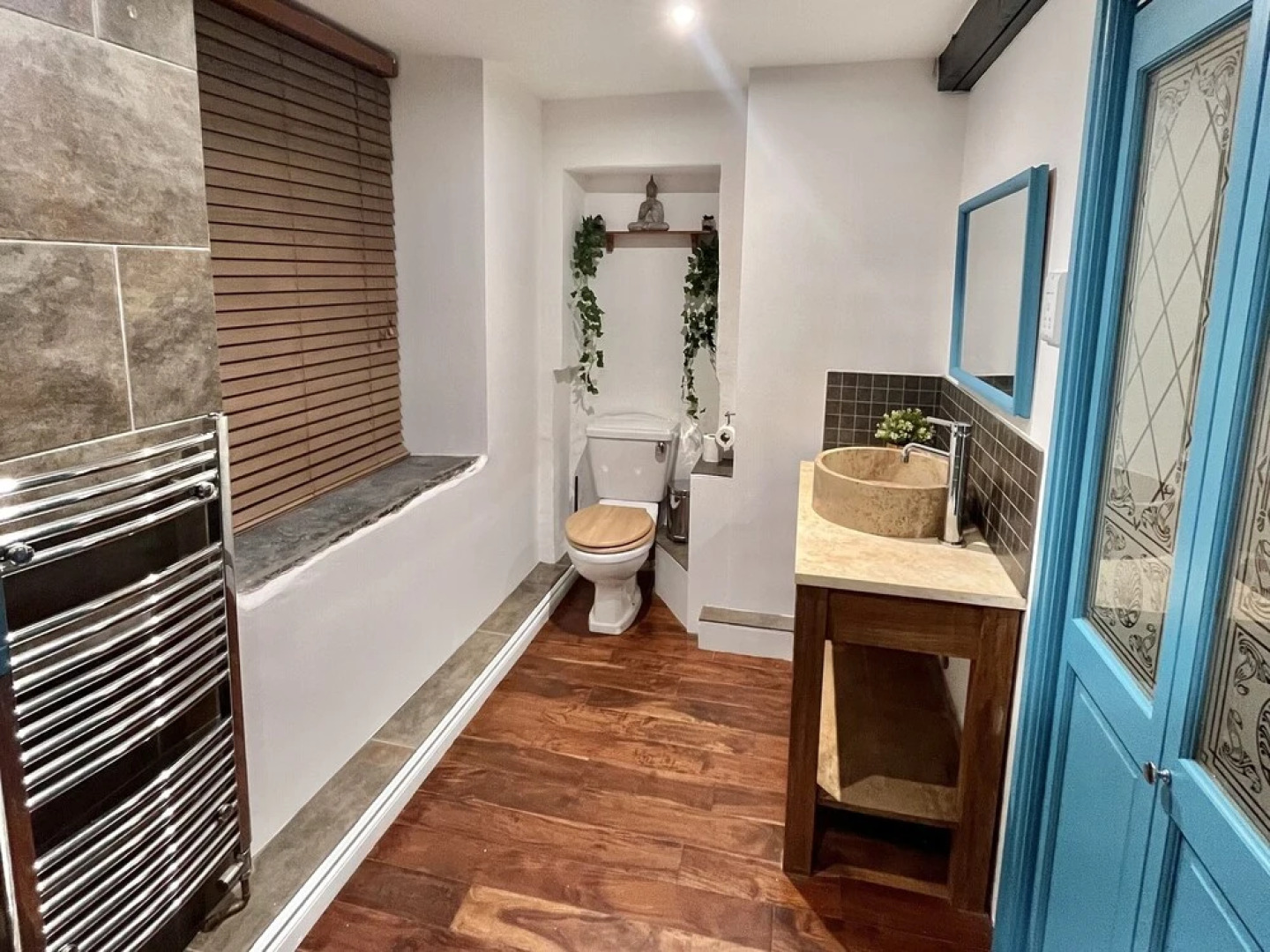 Stunning Riverside Tryweryn Terrace House