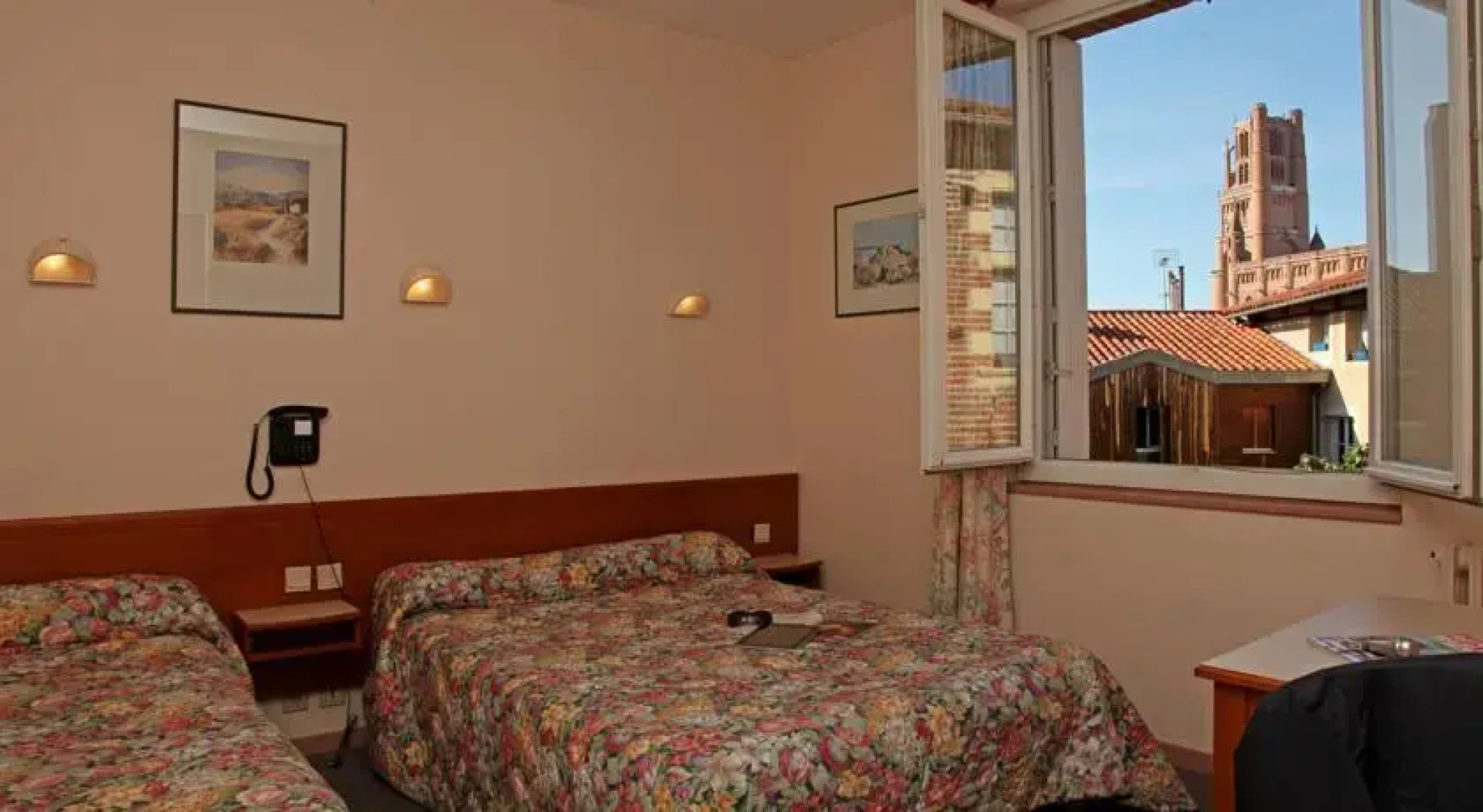 Hôtel Logis Le Vieil Alby