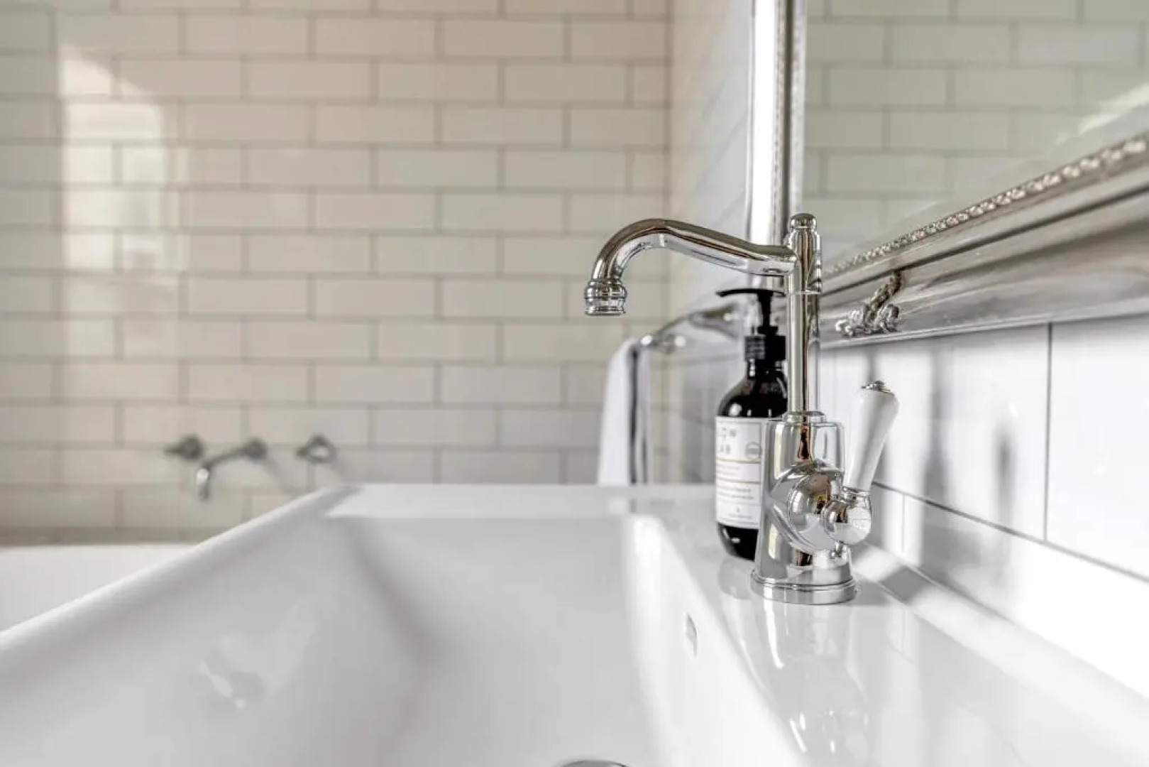 Grandview Accommodation - The Elm Tree Apartments