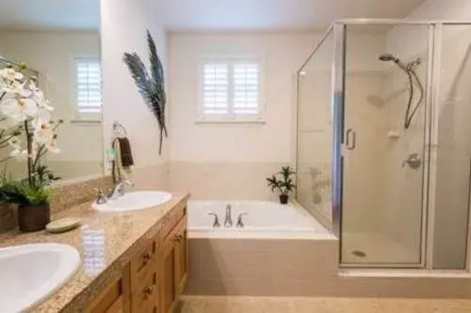 Nihilani 7b by RedAwning