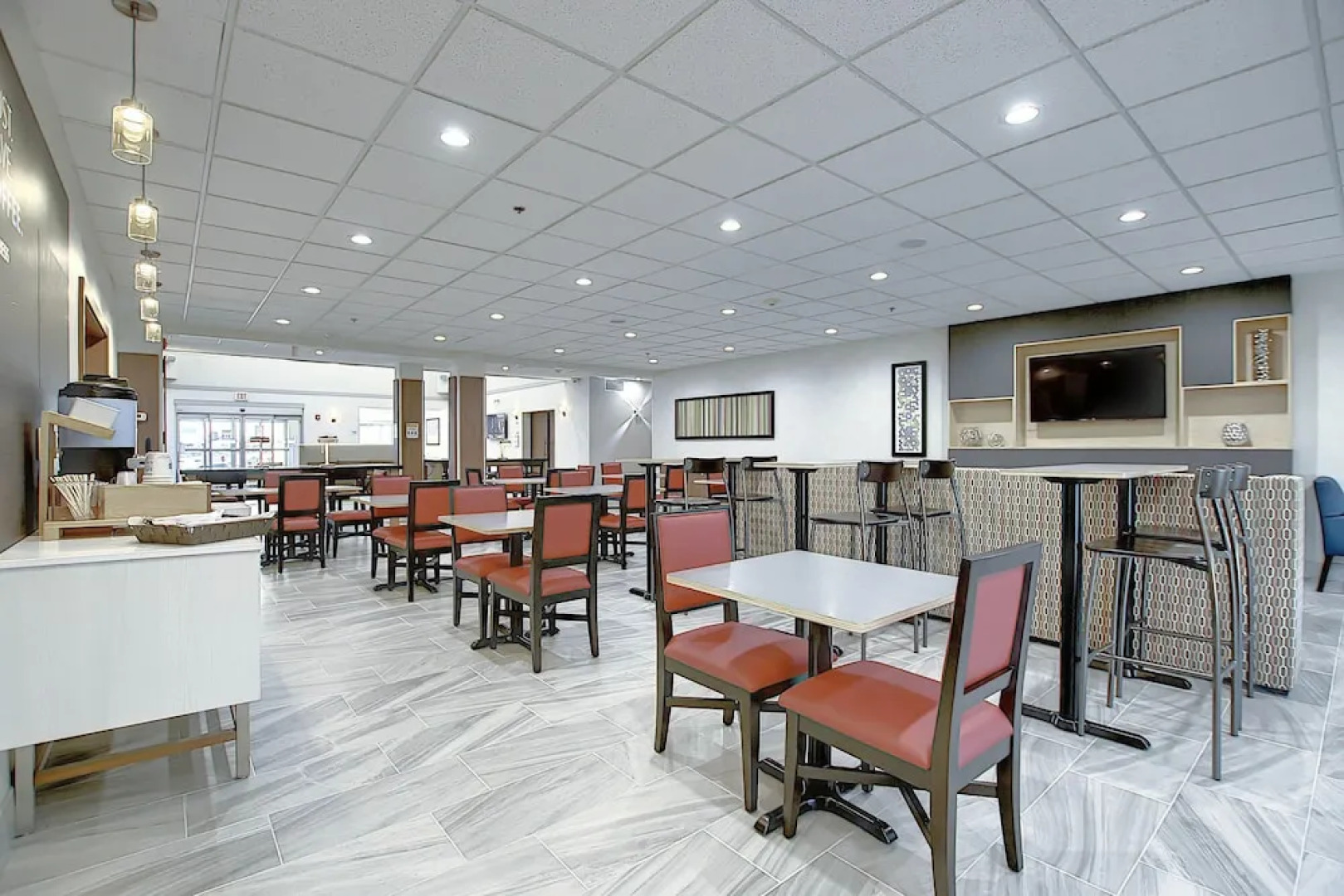 Holiday Inn Express Hotel & Suites Airport - Calgary