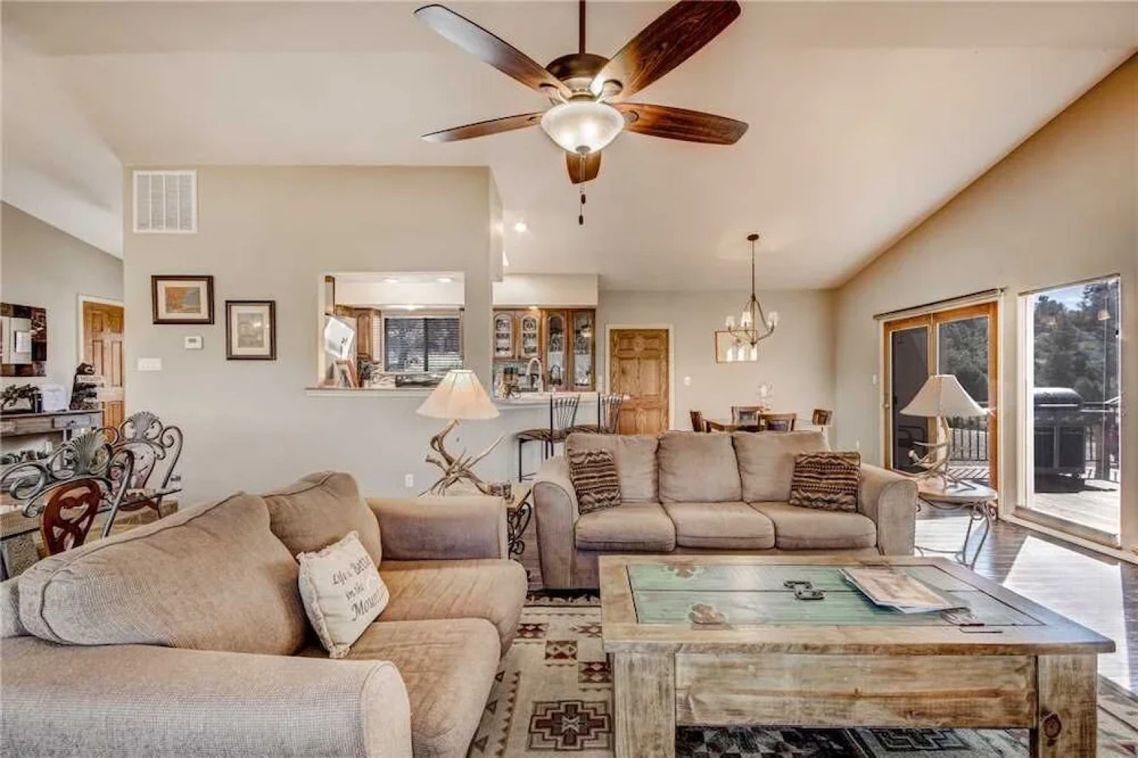 Southern Comfort - Three Bedroom Cabin