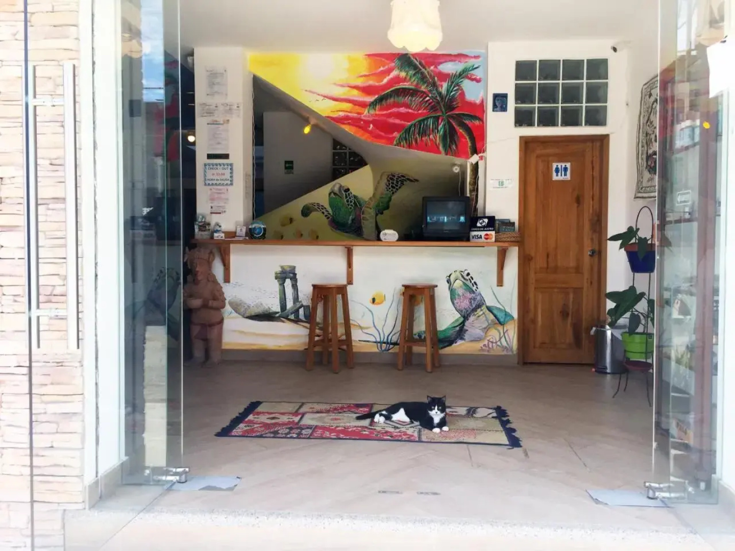 Hostal Yaku Montañita