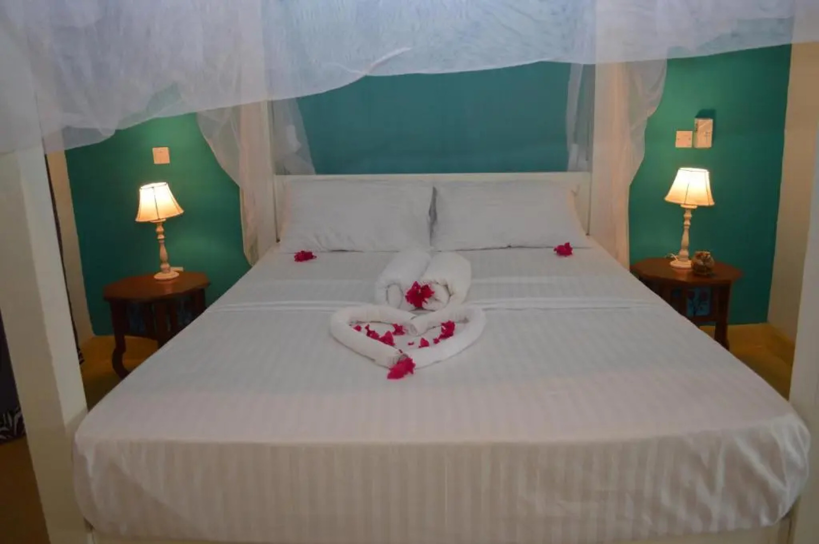 Pole Pole Beach House