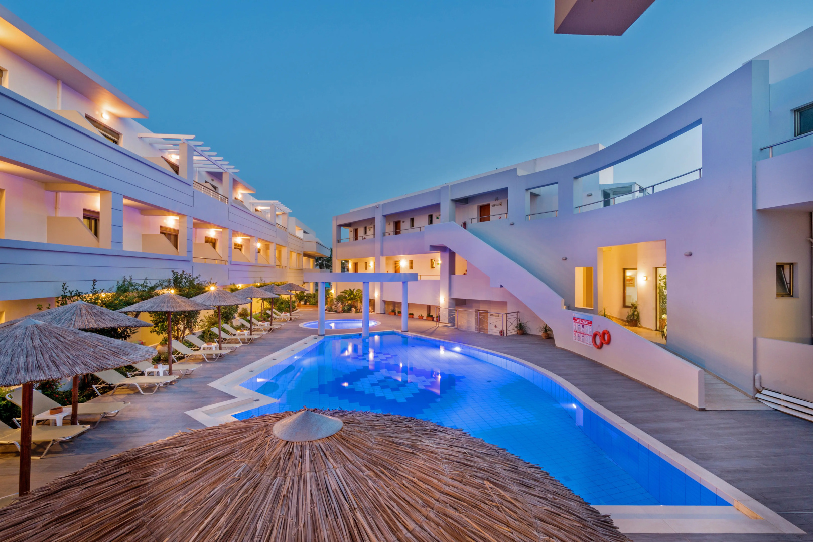 Delfina Art Hotel