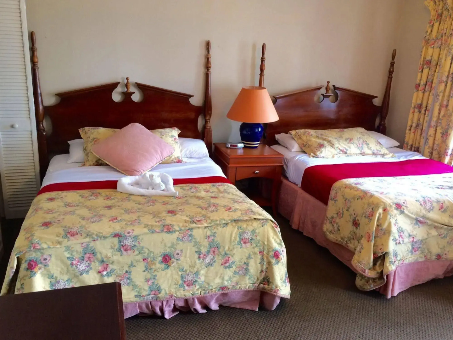 E-Lodge Near The Falls