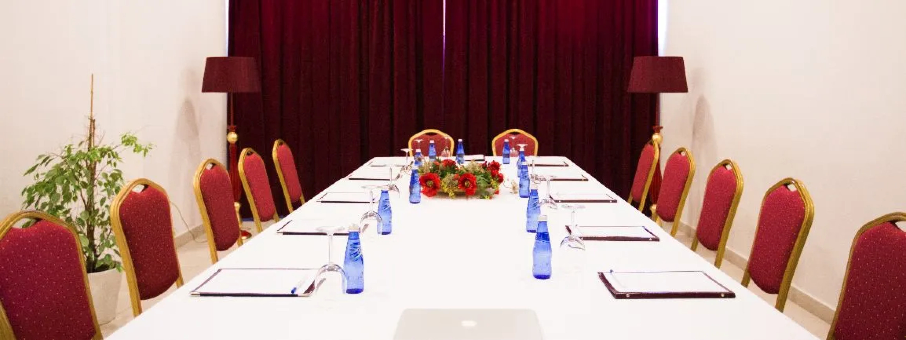 Diplomat Hotel & SPA