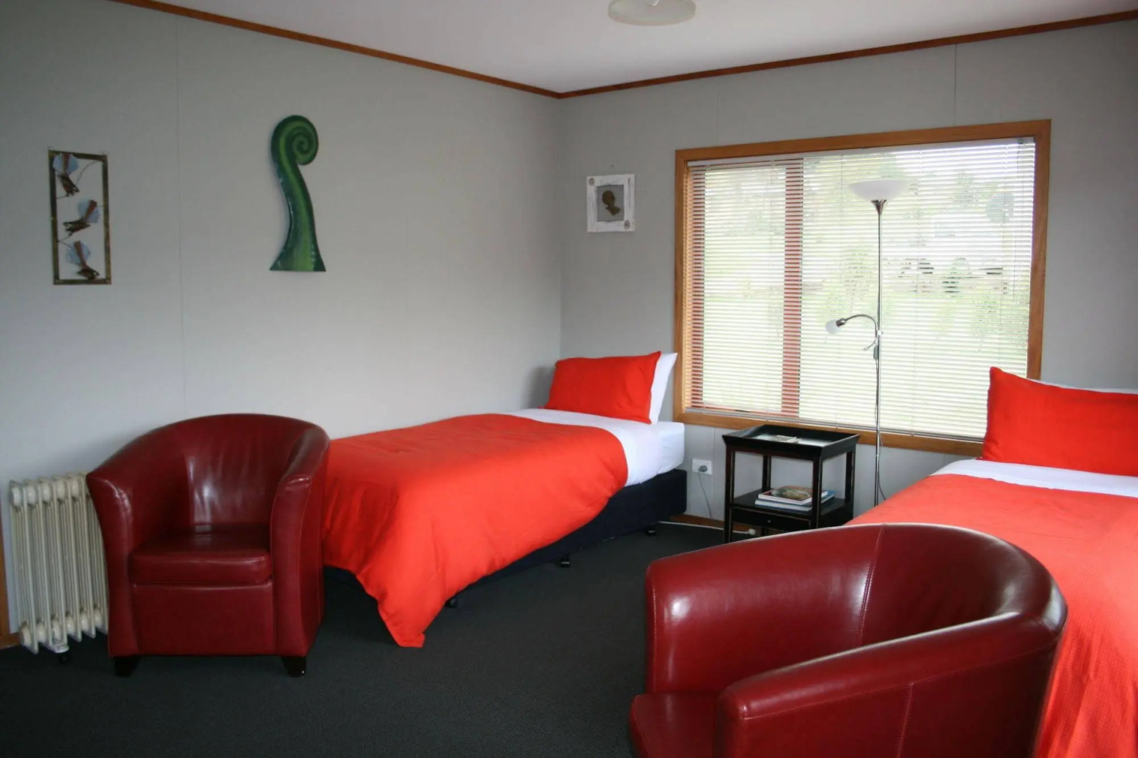 Whistling Frog Cafe & Accommodation