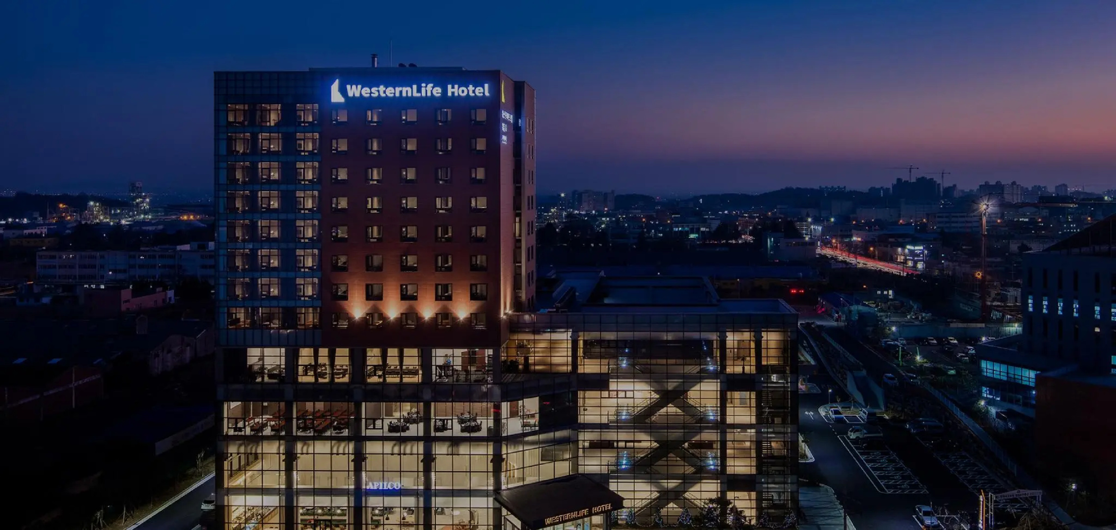 WesternLife Hotel