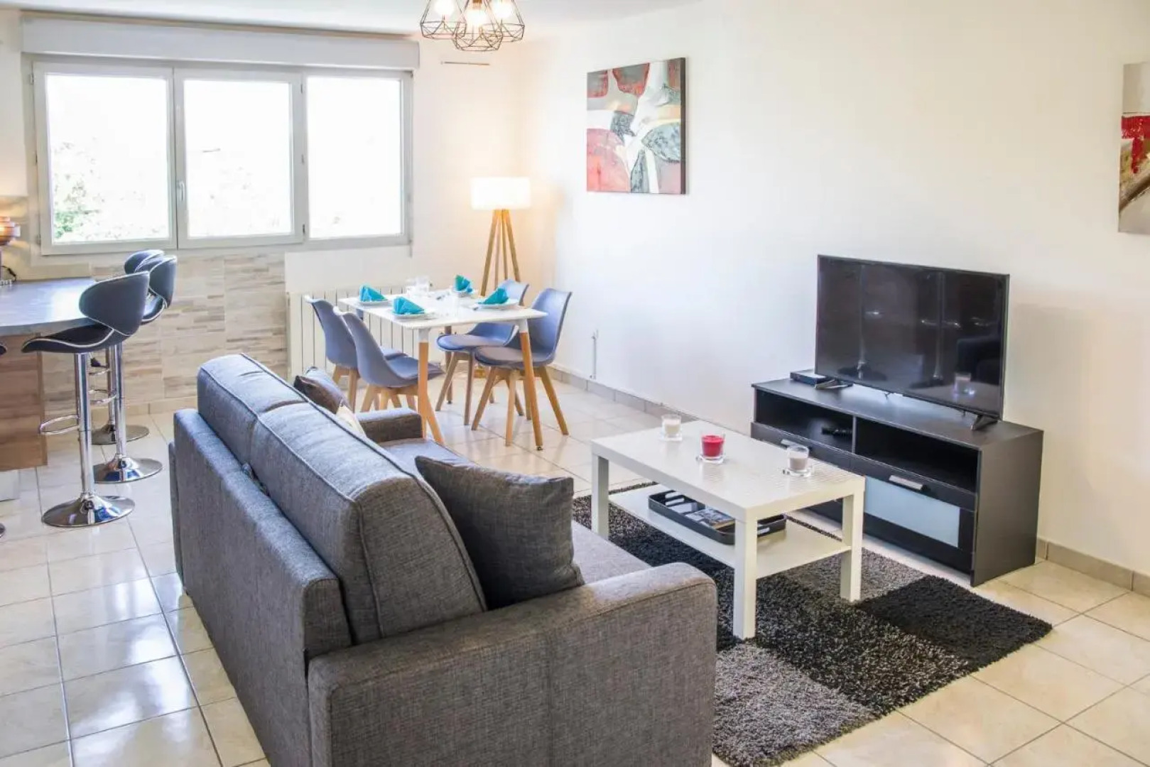 Petit nid douillet Décines